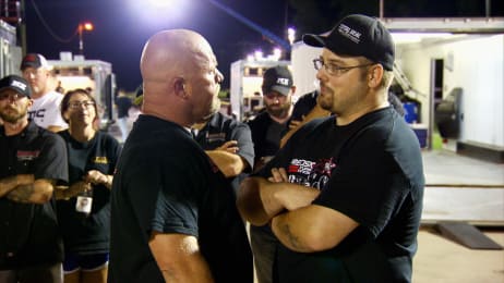 Daddy Dave vs. Big Chief - Street Outlaws | Discovery