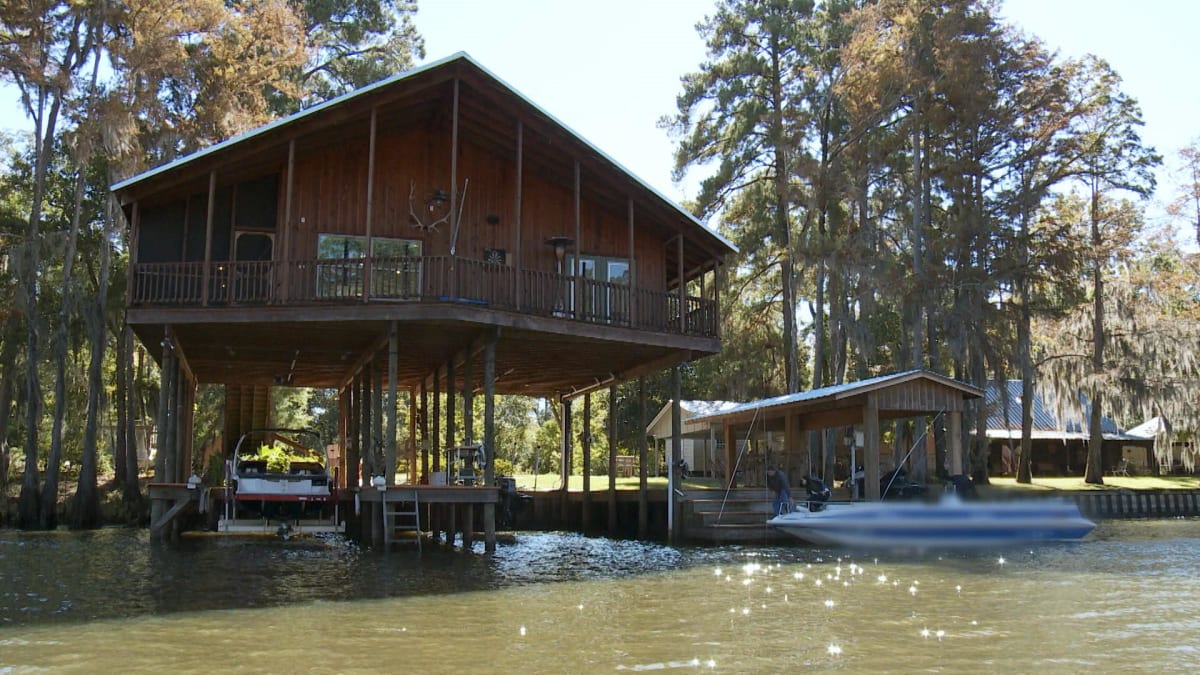 The View From This Bayou Home Will Take Your Breath Away Buying The Bayou Destination America