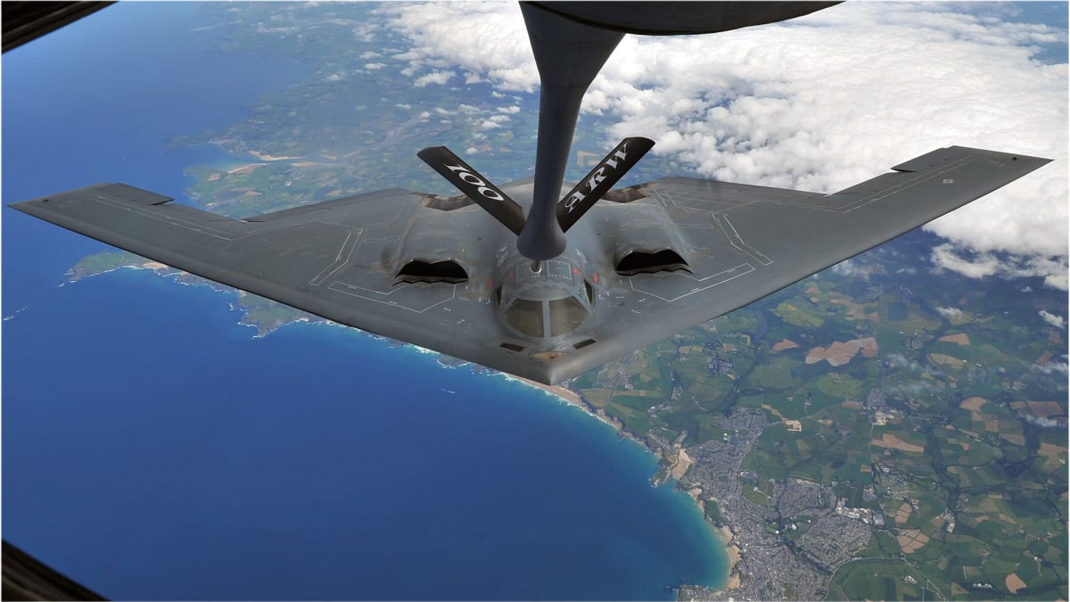 B-2 Spirit - Ultimate Weapons | AHC