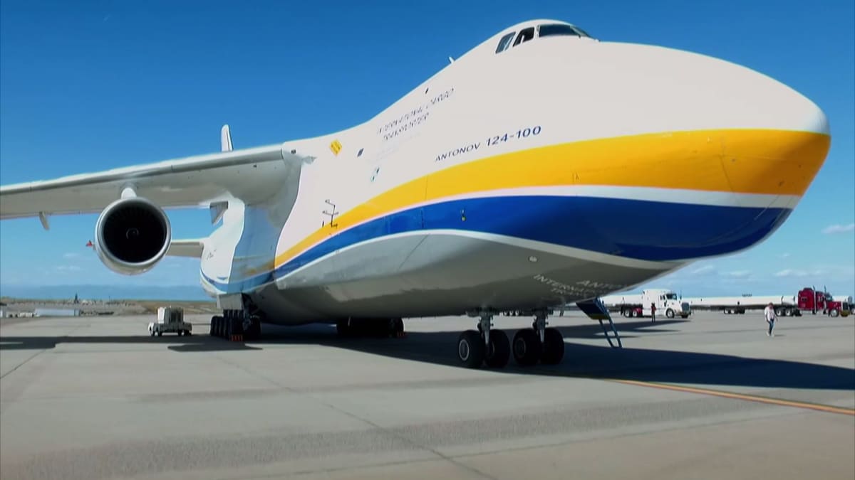 World's Strongest Plane Mega Machines