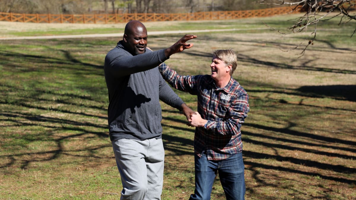 Shaq Takes it to the Trees! Treehouse Masters