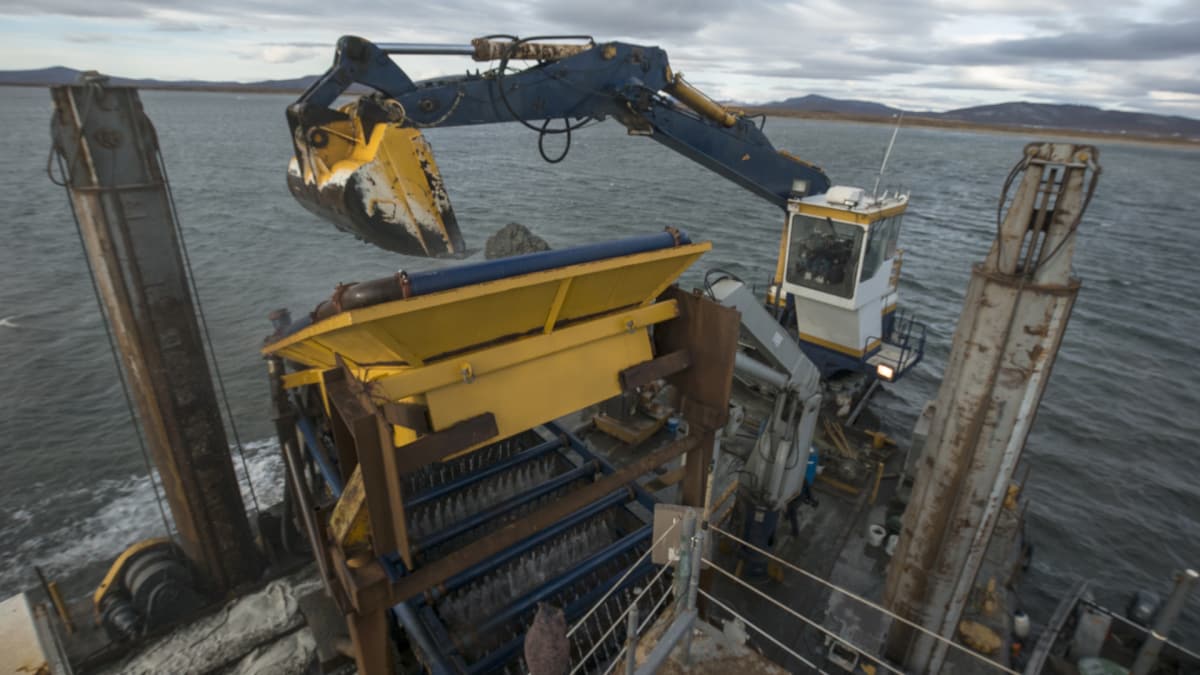 Storm Surge Bering Sea Gold