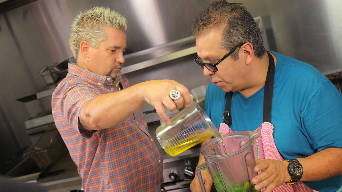 Delicious Discoveries | Diners, Drive-Ins, and Dives