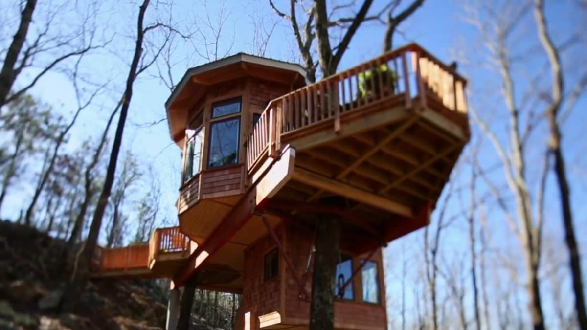 Super Spy Treehouse | Treehouse Masters