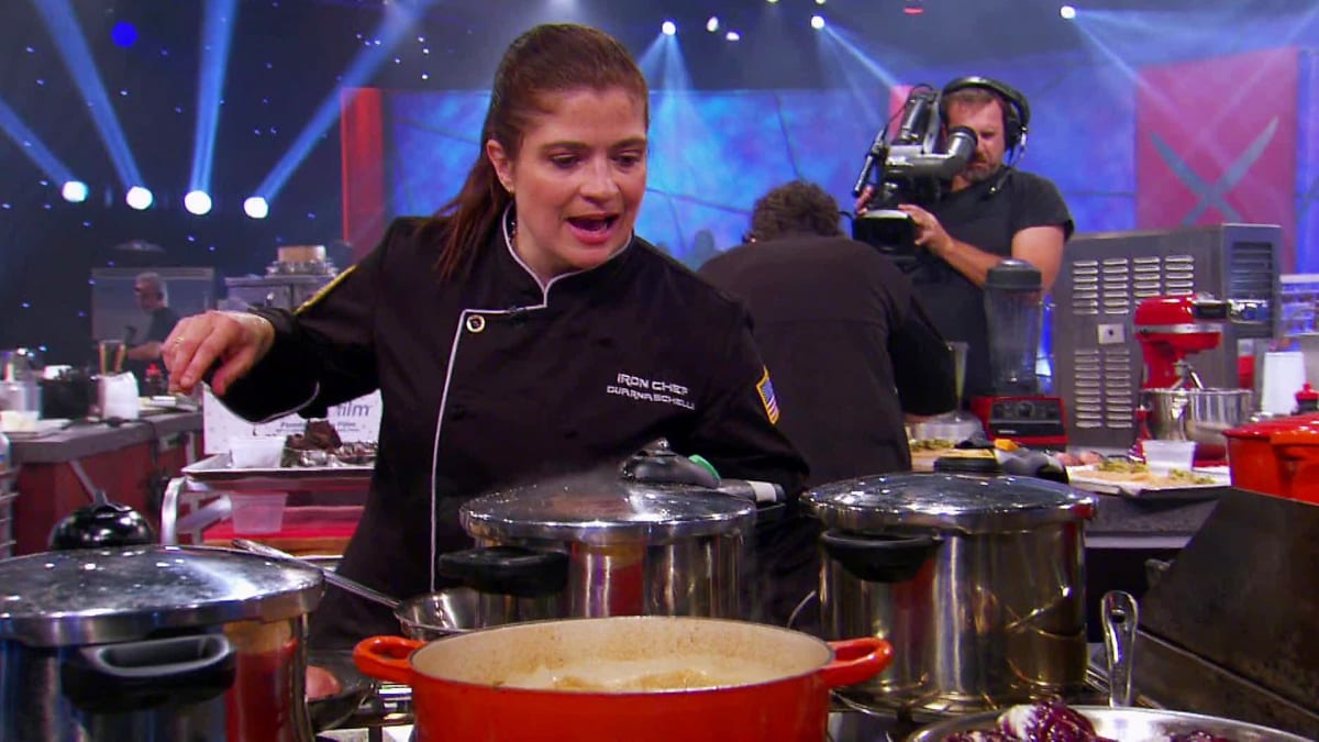 Guarnaschelli vs. Kalt Iron Chef America