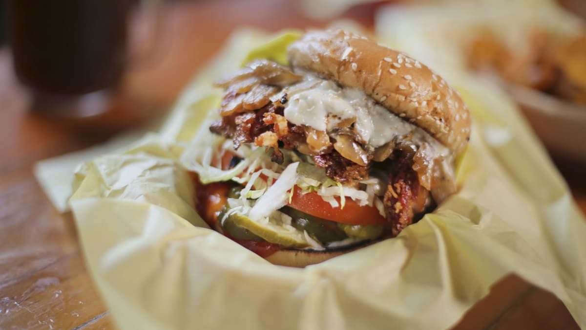 Triple D Nation Burgers Diners, DriveIns, and Dives