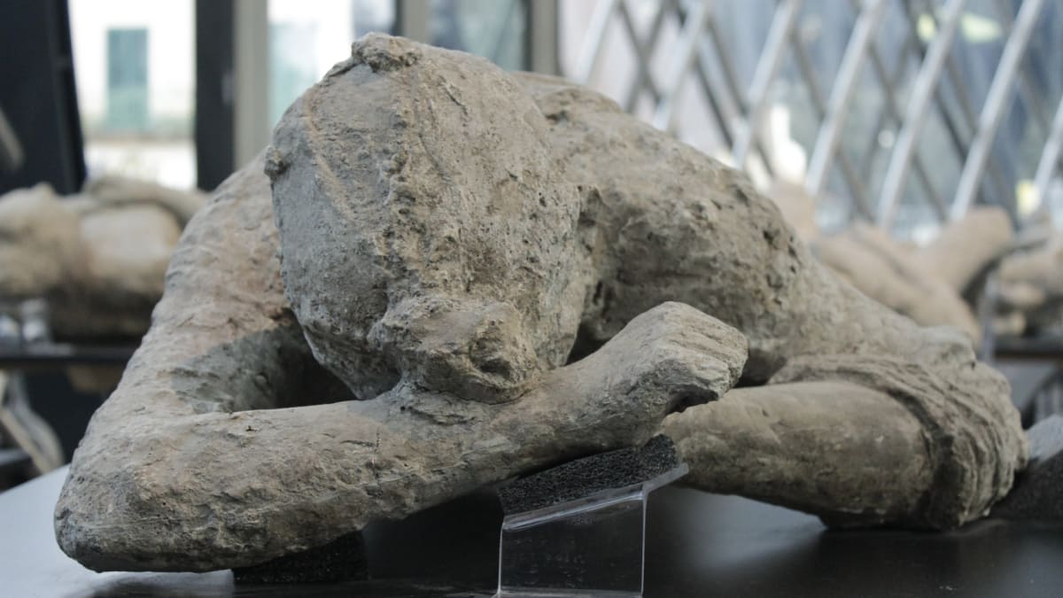 Pompeii's Doomsday Mummies | Unearthed