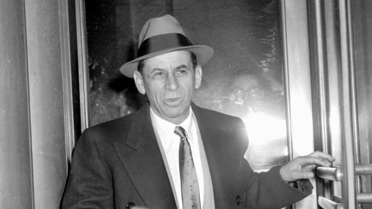 Мейер лански. Багси сигел и мейер лански. Лаки лучано майер лански. Мейер лански гангстеры сша. Бернард лански сын меера.