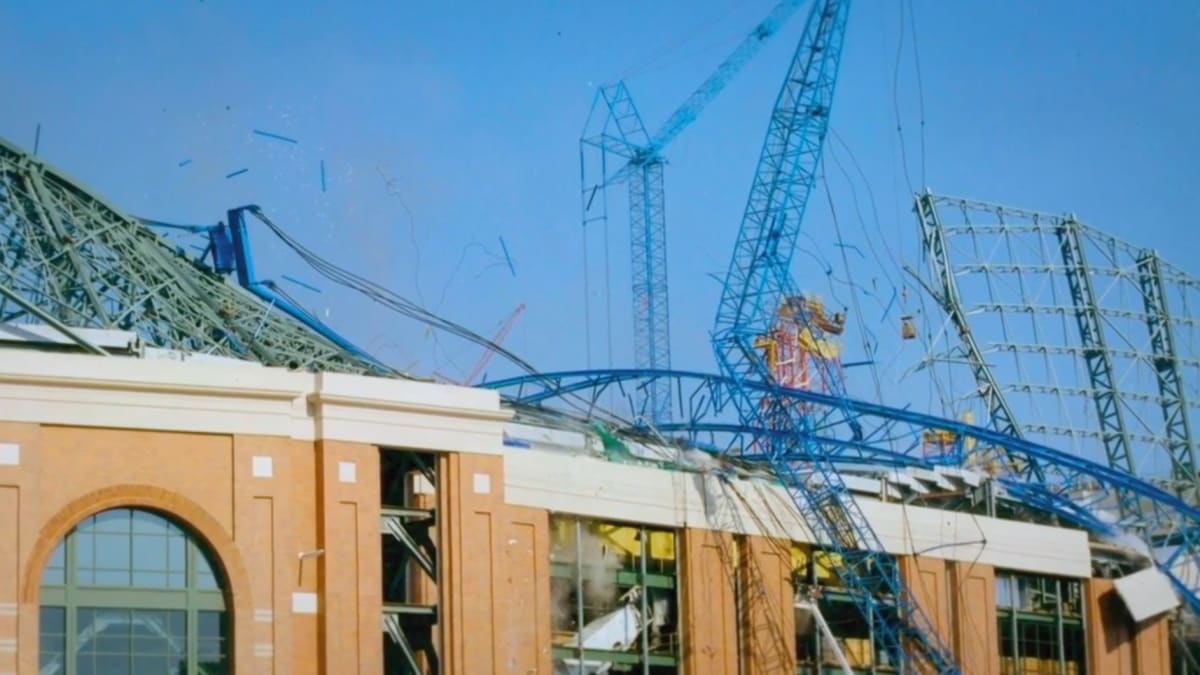 Crash of the Titan Engineering Catastrophes