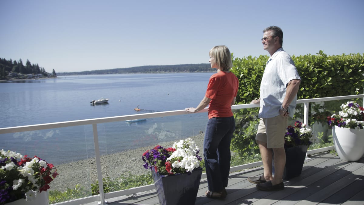 Puget Sound Waterfront Home Beach Hunters