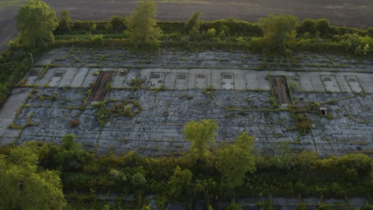 Тайны покинутого. The abandoned Макс Арудж. Mysteries of the abandoned s07e01 into the Murder Labyrinth.