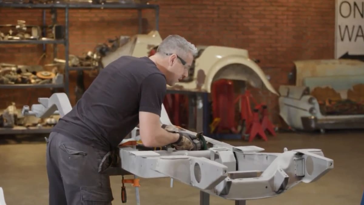 Ant Anstead Master Mechanic Stream