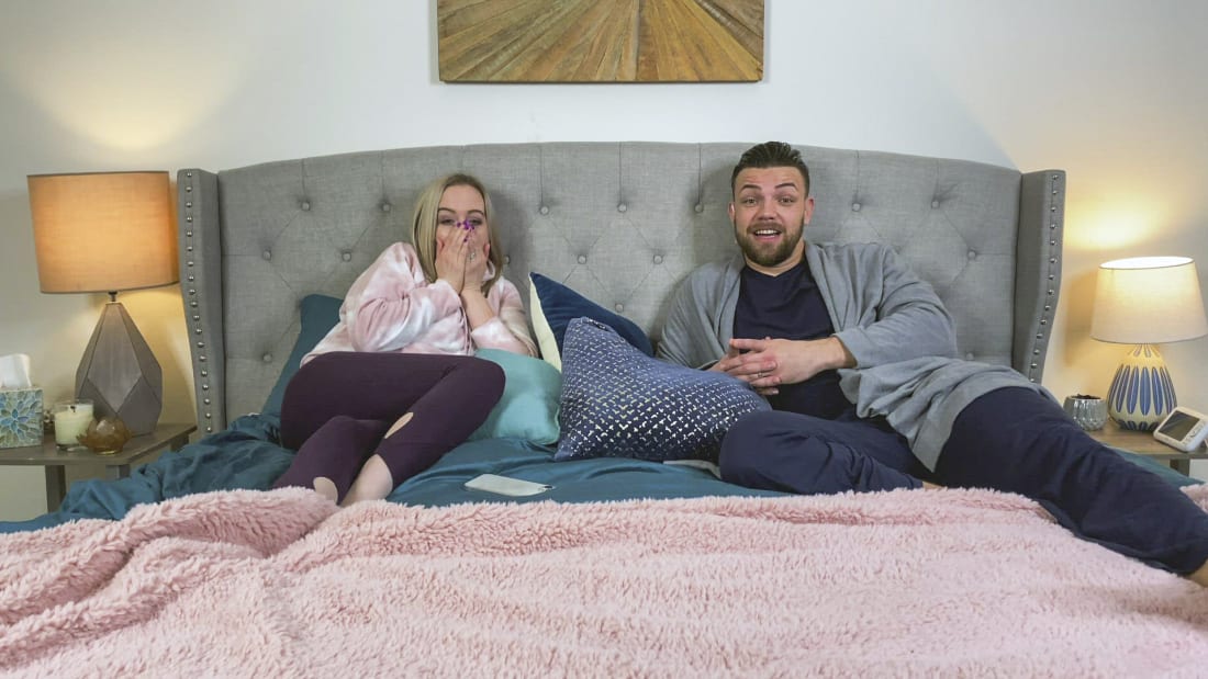 90 Day Fiancé Watch Full Episodes & More! TLC