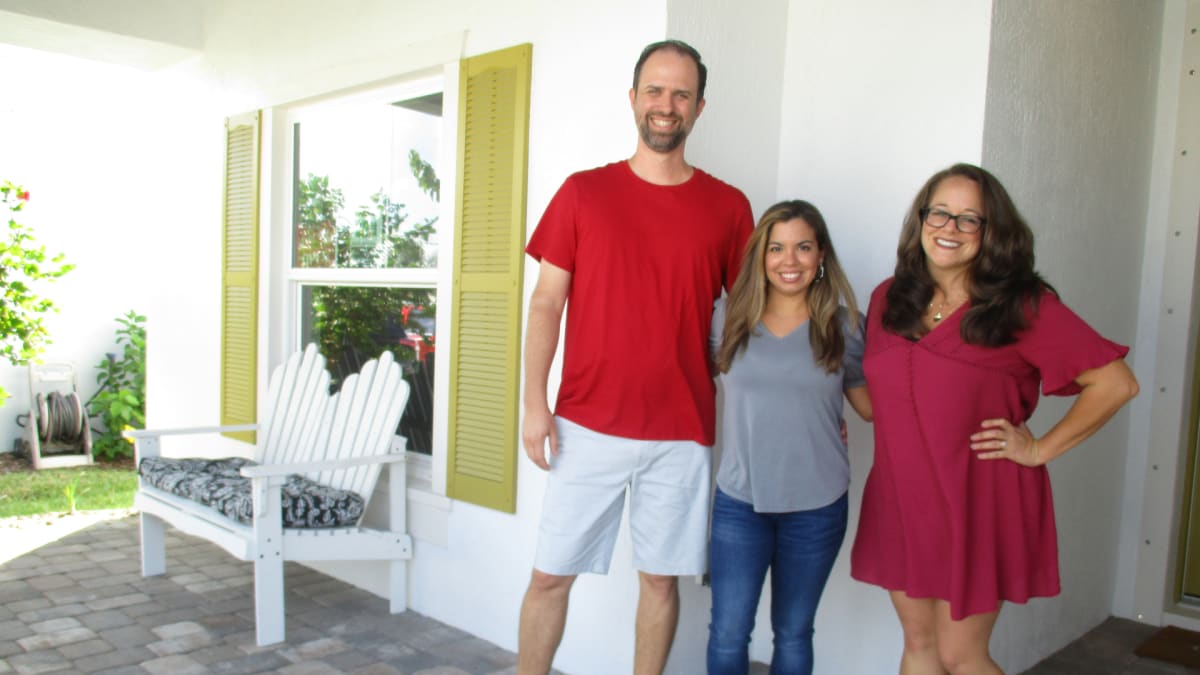 Glam vs. Land in Florida House Hunters Volume 7