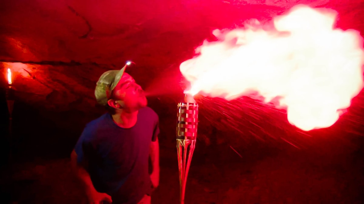 Tickle Runs for His Life | Moonshiners